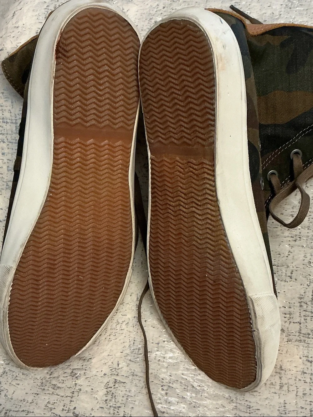 SeaVees Men's High-Top Camo Athletic Sneakers in Brown & Tan